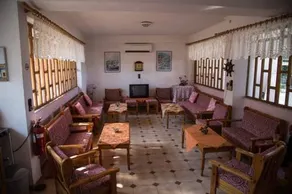 Golden Sun Rooms - Image 2