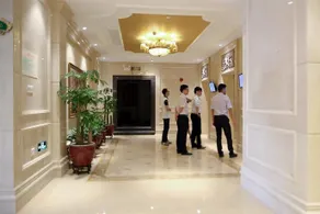 Vienna Hotel Beihai Beibu Bay Square - Image 4
