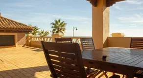 Des001 Canela Beach Front Apartment - Image 3