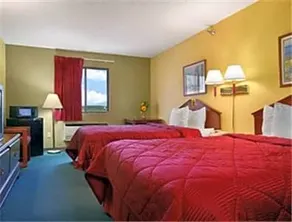 Express Inn & Suites Junction City - Image 4