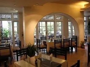 Marina's Motel - Image 2