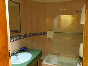 Hotel Los Palacios - Image 5