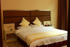 YIBIN PANSHAN LEISURE & BUSINESS HOTEL - Image 4