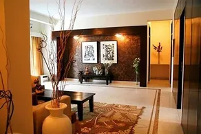 Woodbridge By Crossroads Hotels - Image 3