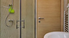 Gold Apartments - Image 4