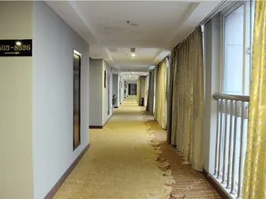 Feichang Yinxiang Fashion Hotel - Image 3