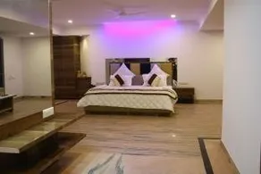 The Grand Midway Hotel - Image 4