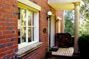 Emerald Gatehouse - Image 4