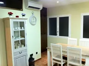 Triana Luxury Apartments - Image 3