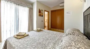 Townhouse 2 bedrooms on the first line - Image 5