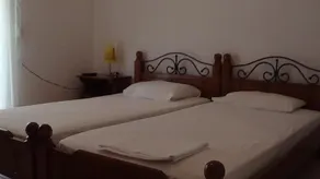 Mouroukis Rooms - Image 3