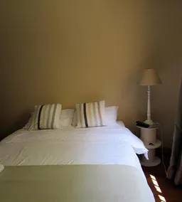 Hostal Los Poetas - Image 3