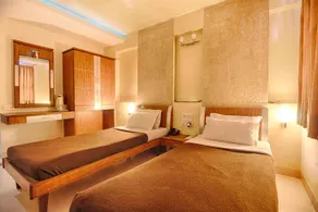 Hotel Parth Residency - Image 3