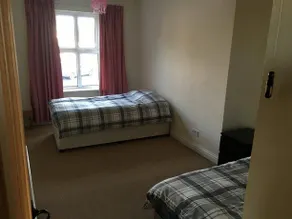Hallowes Cottage - Image 2