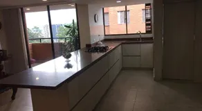 Apartamento en Poblado Medellin - Image 4