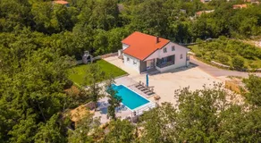 Holiday House with pool Jelena - Image 5