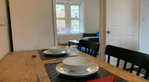 COSY GROUND FLOOR APARTMENT CLOSE To EVERYTHING, MINUTES WALK FROM THE RVI, CITY CENTRE & PARKS - Image 3