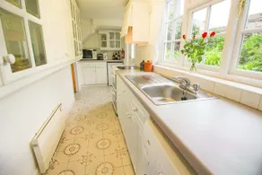 Scadden House - Image 1