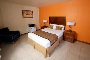 Stockton Travelers Motel - Image 3