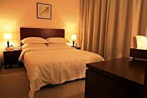 Jingyue King Ray Hotel Zhangjiajie - Image 2