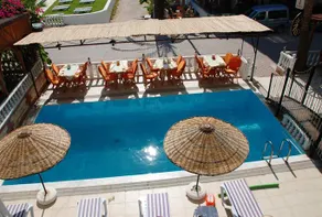 Majestic Hotel - Image 5