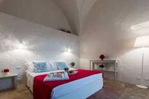 Lamia Speziale - Image 2
