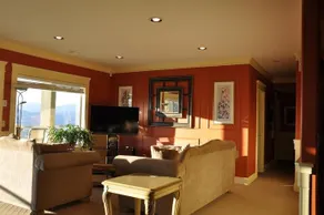 Lakeview Suites & Vacation Rentals - Image 3