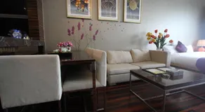 Yongke Executive Suite Poly World Branch - Image 4