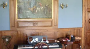 Le Chateau de Paray - Image 2