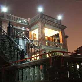 Gulangyu Longwenju Hostel - Image 1