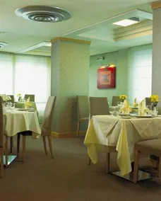 Green Tree Inn Qingdao Shengleyuan - Image 3