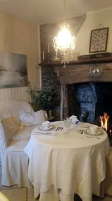 B&B Papillon - Image 4