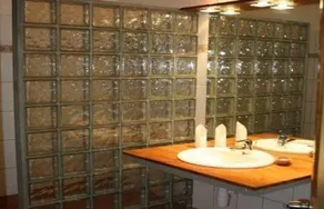 Hibiscus Garden Hotel - Image 2