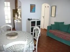 Pampelonne Inh 32238 - Image 3