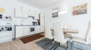 Apartment Oper - Image 5