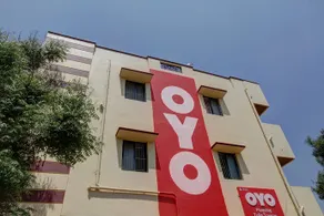 Tulip Towers By OYO Rooms - Image 4
