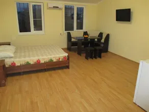 Dioskuriya Guest House - Image 3