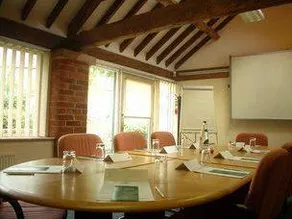 Whitwell Hotel Oakham - Image 3