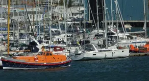 Sutton Harbour House - Image 4