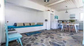 Myrto Holiday House - Image 3