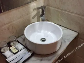 Chongqing Heping Hotel - Image 4