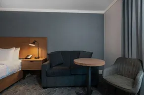 COMFORT INN & SUITES KAMLOOPS - Image 3