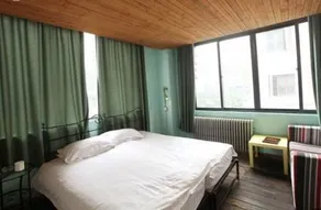 The Loft Design Hostel - Image 5