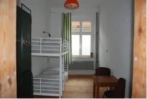 Hostel Dortu 65 - Image 2