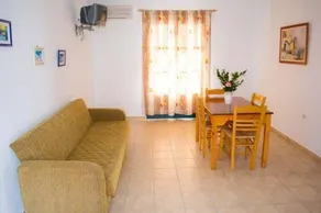 Mousses Studios & Apartments - Image 5