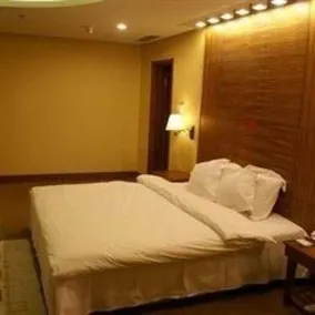 Civil Aviation Hotel - Harbin - Image 5