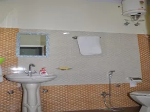 Dev Villas Guest House - Image 2