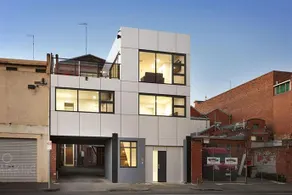 Luxury on Lewis - Image 3