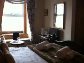 Dales House - Image 5
