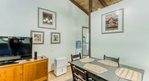 Ekomomai Retreat - Image 5